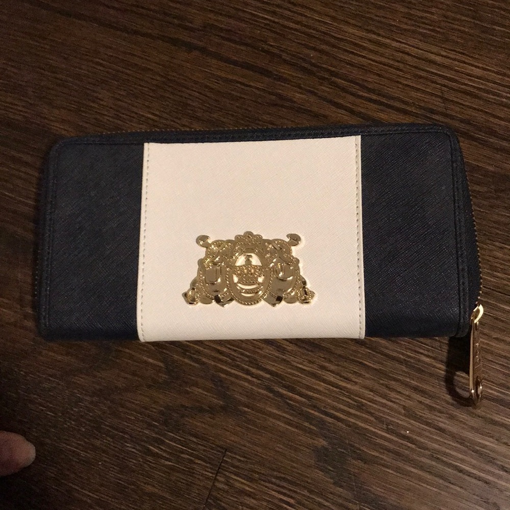 Juicy Couture Wallet